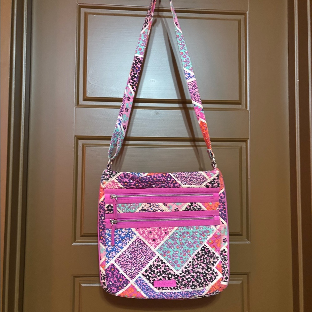 Vera Bradley Pink Patchwork Crossbody Bag🩷